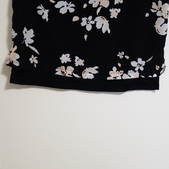 Ann Taylor Blouse - Picture 3 of 4